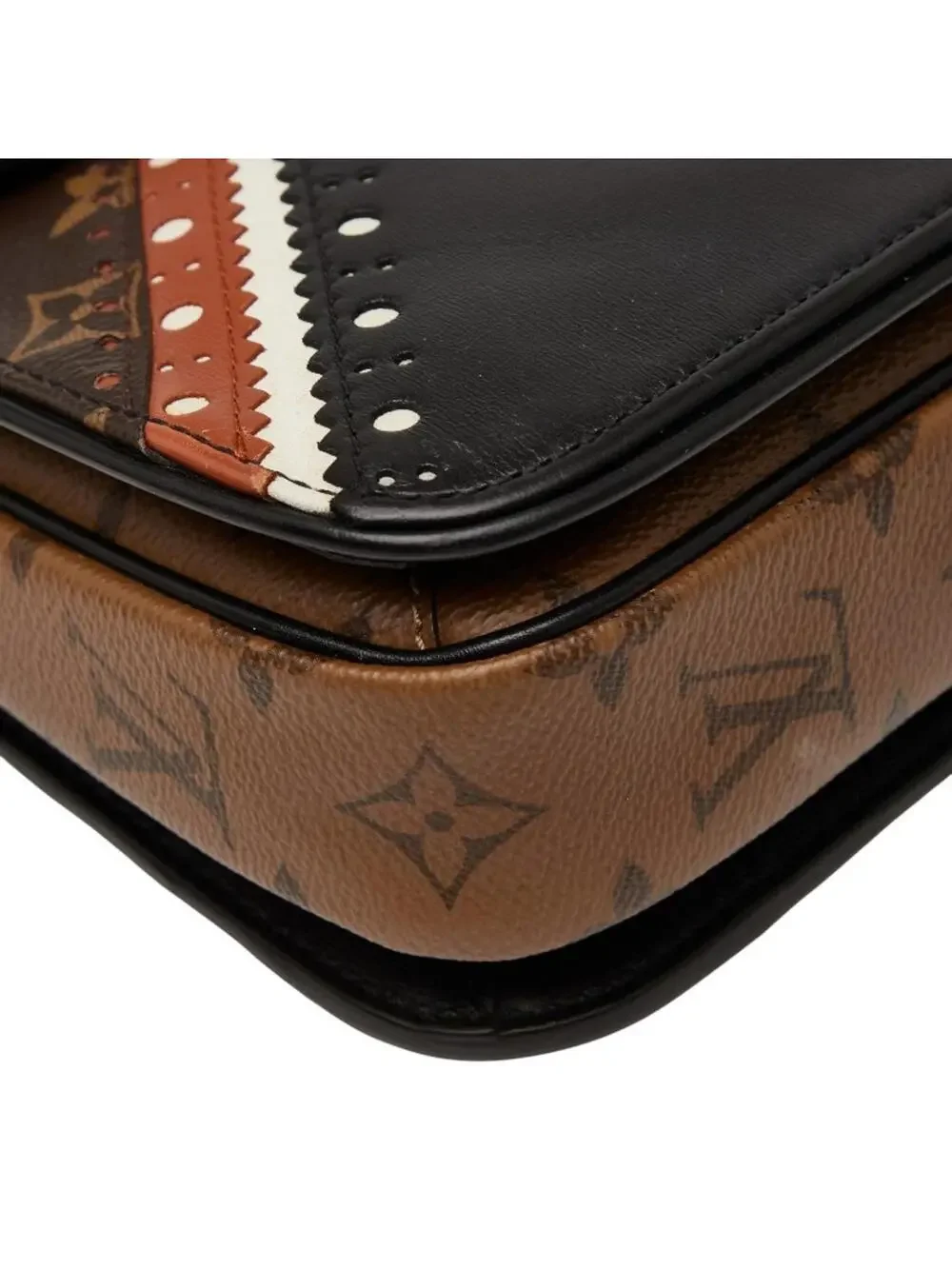 Louis Vuitton Pochette Metis Limited #309011L21B